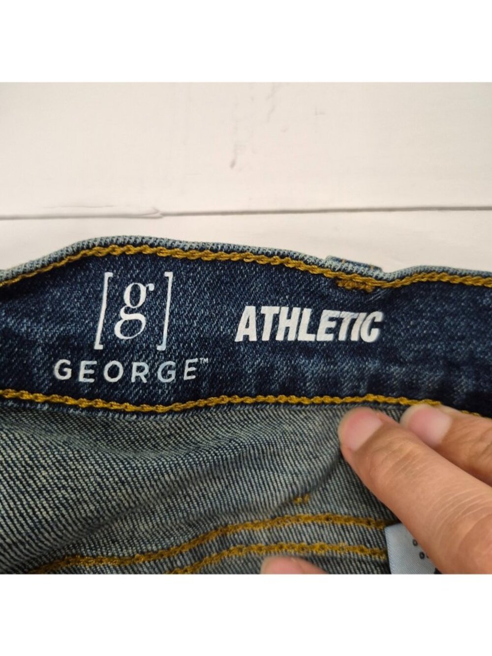 George Mens Athletic Fit Medium Wash Denim Jeans Size 36x34 - Picture 6 of 7